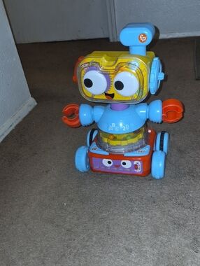 Light-Up 4-in-1 Robot